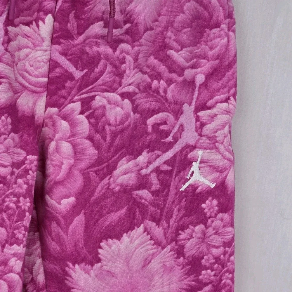 Jordan Girls Brooklyn Pink Floral Fleece Joggers Size M 10-12 Sweatpants Pockets